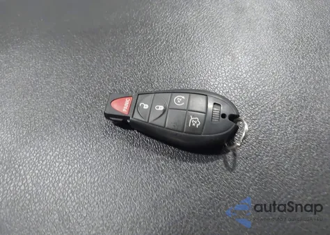 2008 Jeep Grand Cherokee Overland z USA, uszkodzony, nr VIN 1J8HR68208C224177